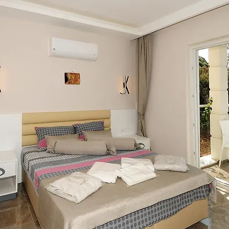 Jackey Boutique Hotel *