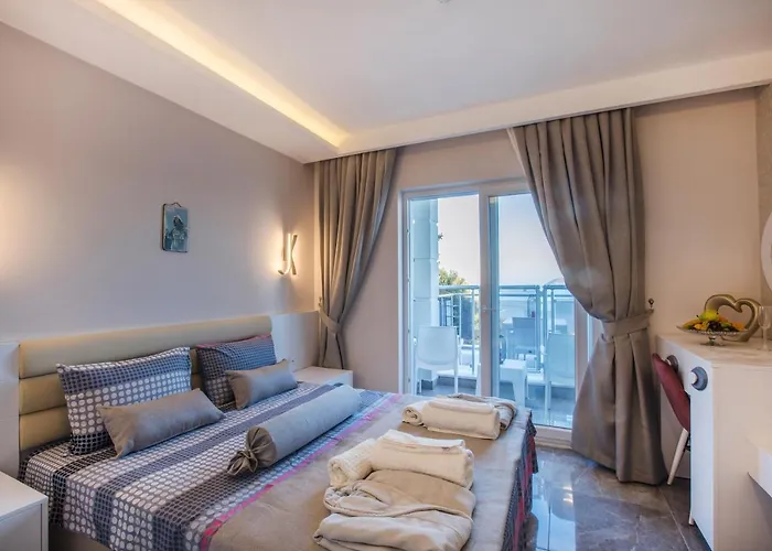 Jackey Boutique * Κας