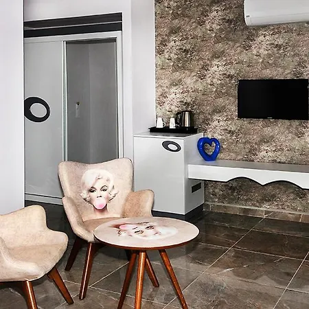 Jackey Boutique Hotel